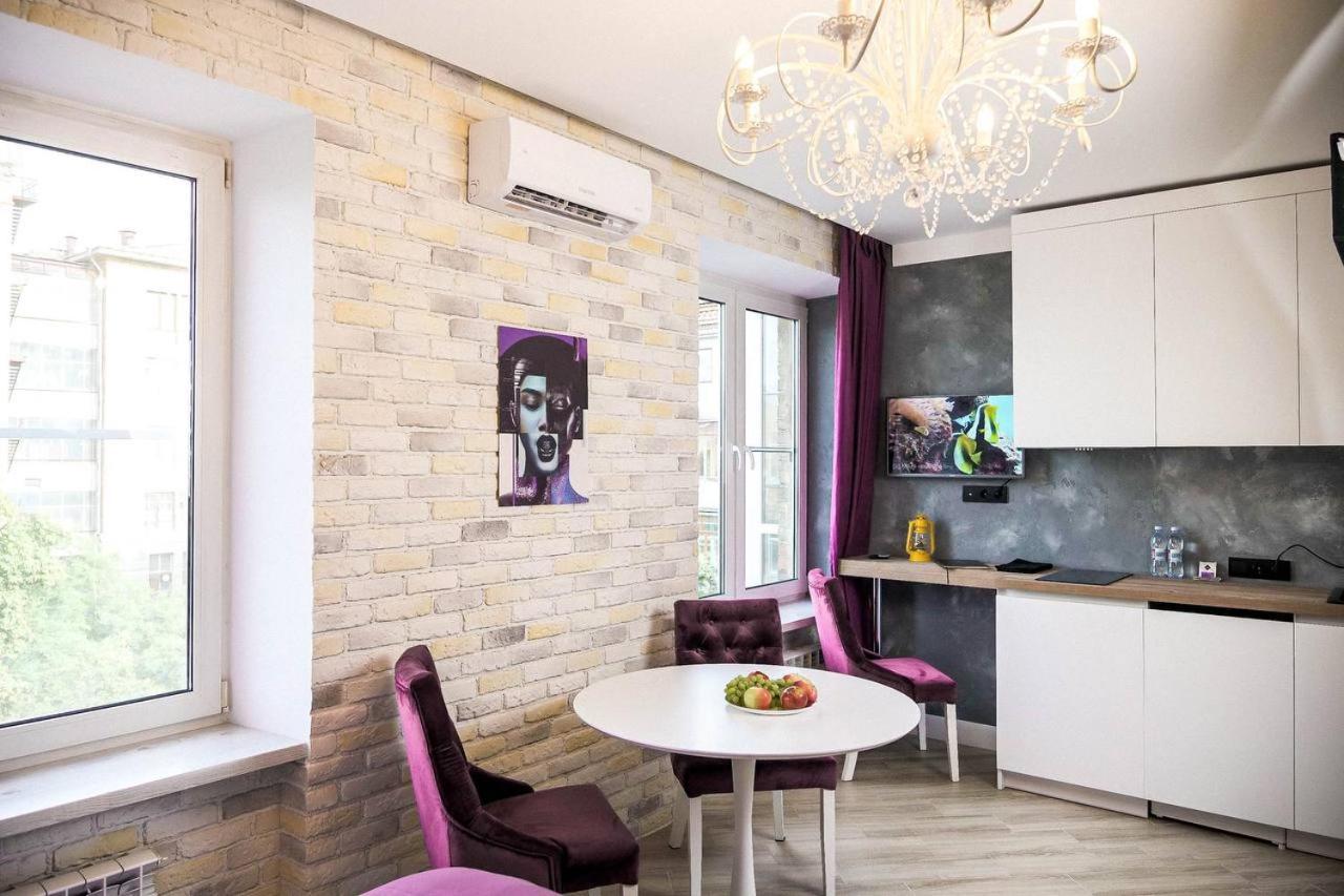 Don Papa Apartments In City Center Киев Екстериор снимка